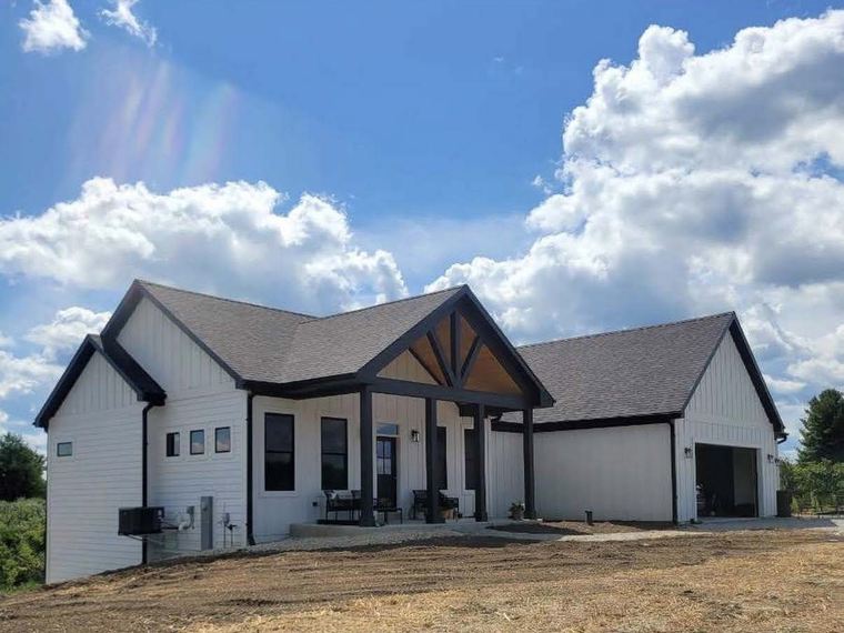 Completed modern farmhouse siding project